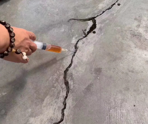 渭南混凝土裂缝修补技术详解​